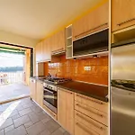 Adriatic Sea View Retreat Gora 公寓
