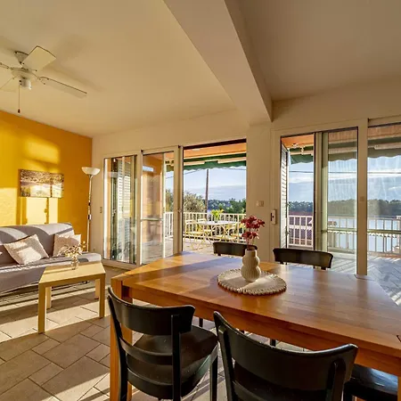 Adriatic Sea View Retreat Gora 아파트 *