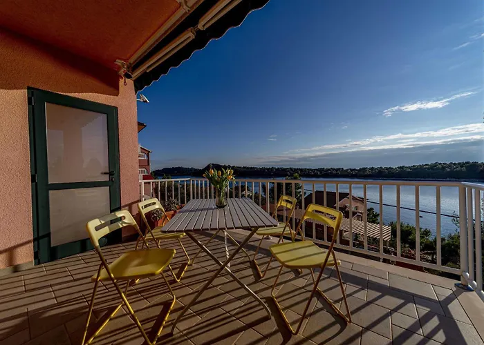 Adriatic Sea View Retreat Gora 아파트 *