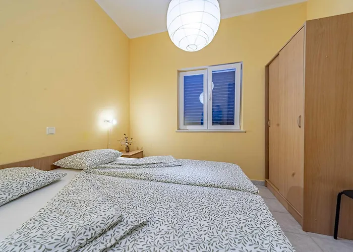 Adriatic Sea View Retreat Gora